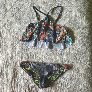 Maaji matching swimsuit set. Medium bikini